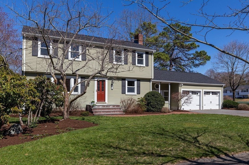 15 Atherton Rd, Foxborough, MA 02035-1604