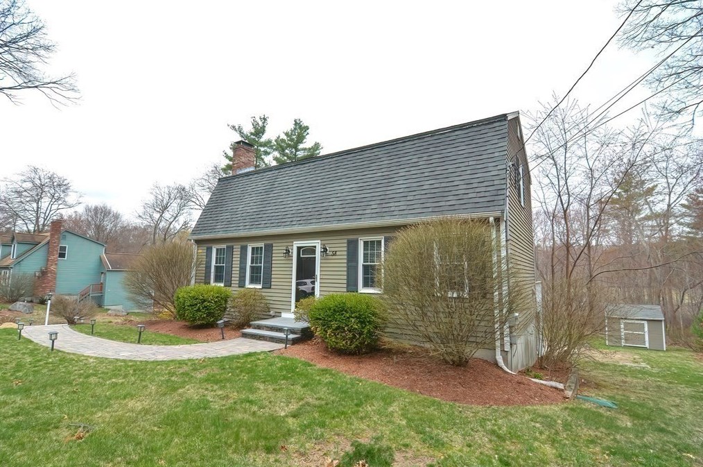 58 Phyllis Ln, Franklin, MA 02038 exterior