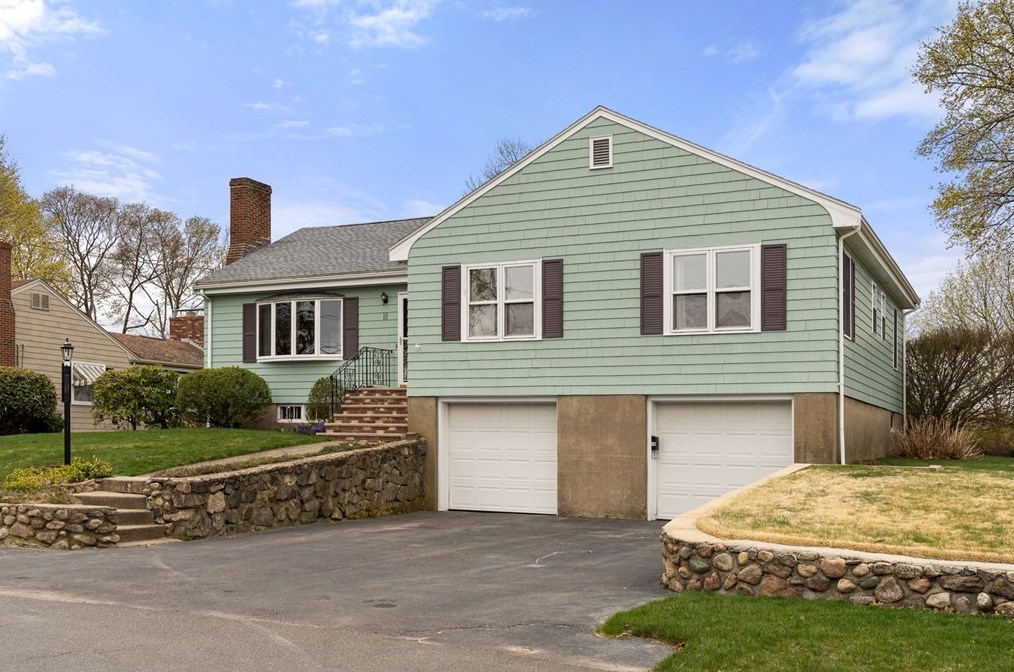 18 Sheehan Rd, Lynn, MA 01904-2436