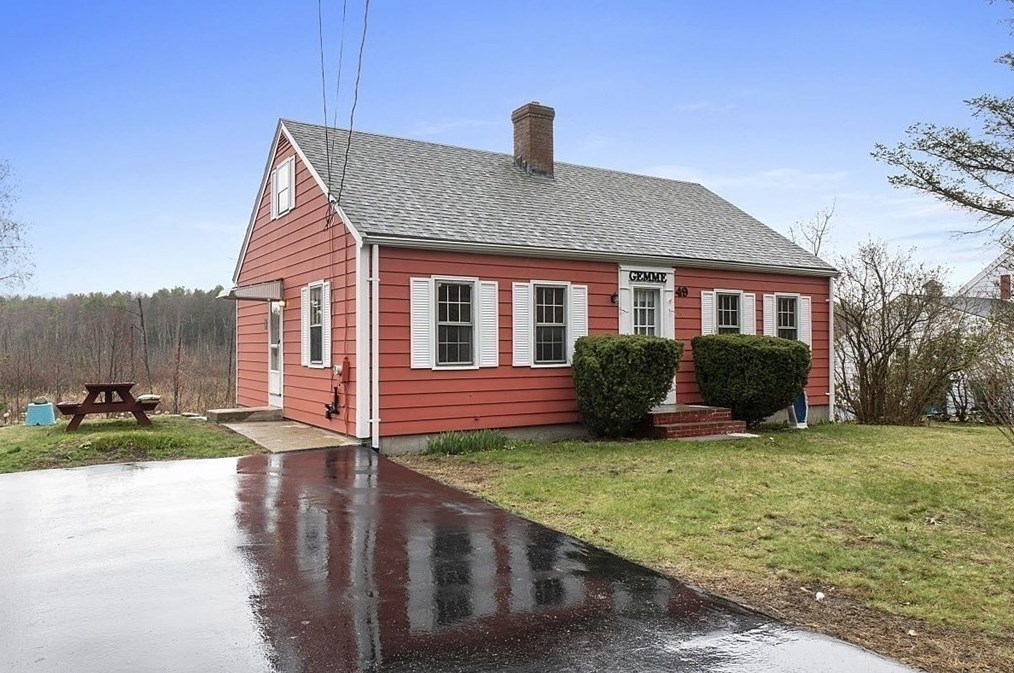 49 State Rd, Gardner, MA 01473 exterior