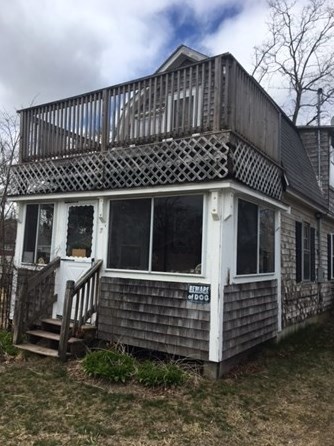 7 Bungalow Ln, Bourne, MA 02532 exterior