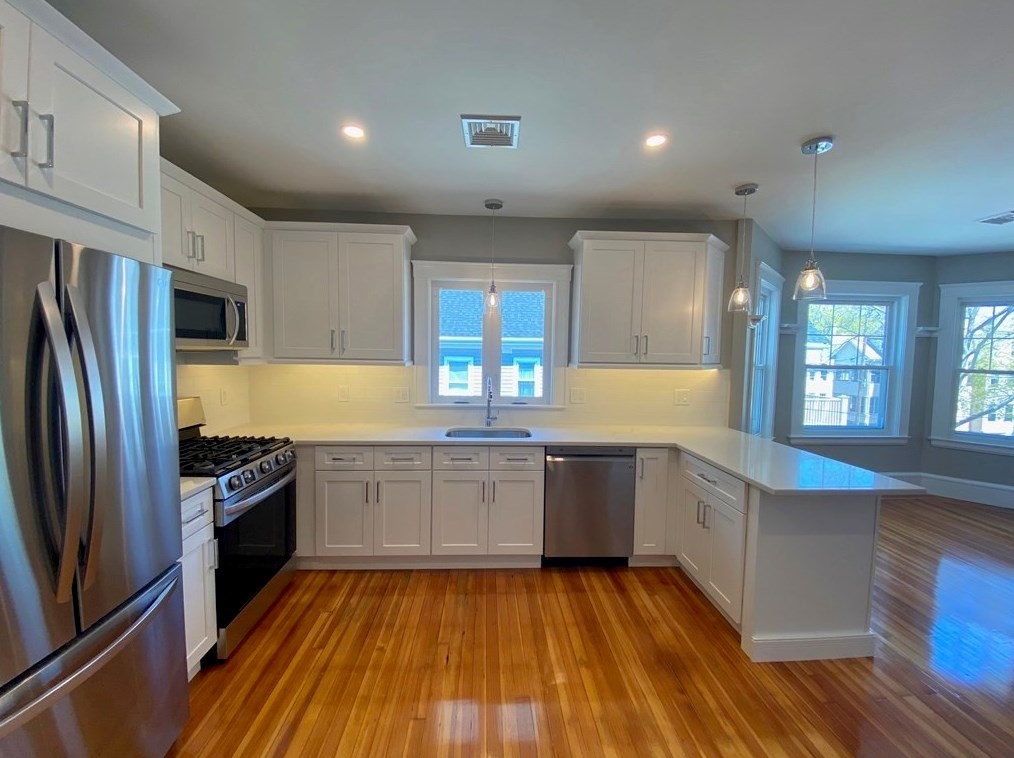 37 Spruce St #2, Watertown, MA 02472