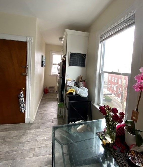 48 Middle St #3, Boston, MA 02127