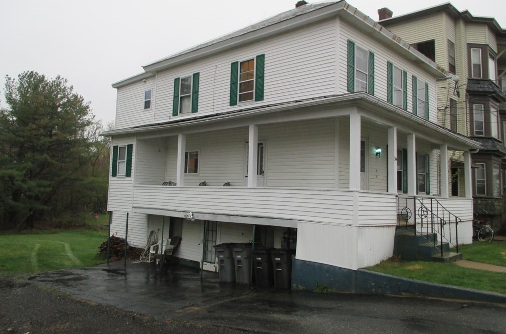 314 Parker St, Gardner, MA 01440 exterior