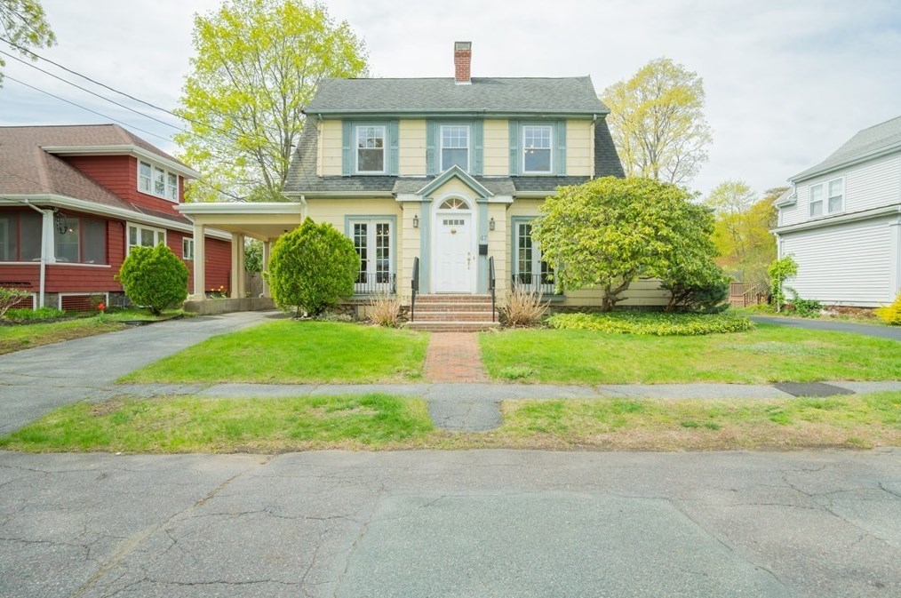 47 Pilgrim Rd, Marblehead, MA 01945