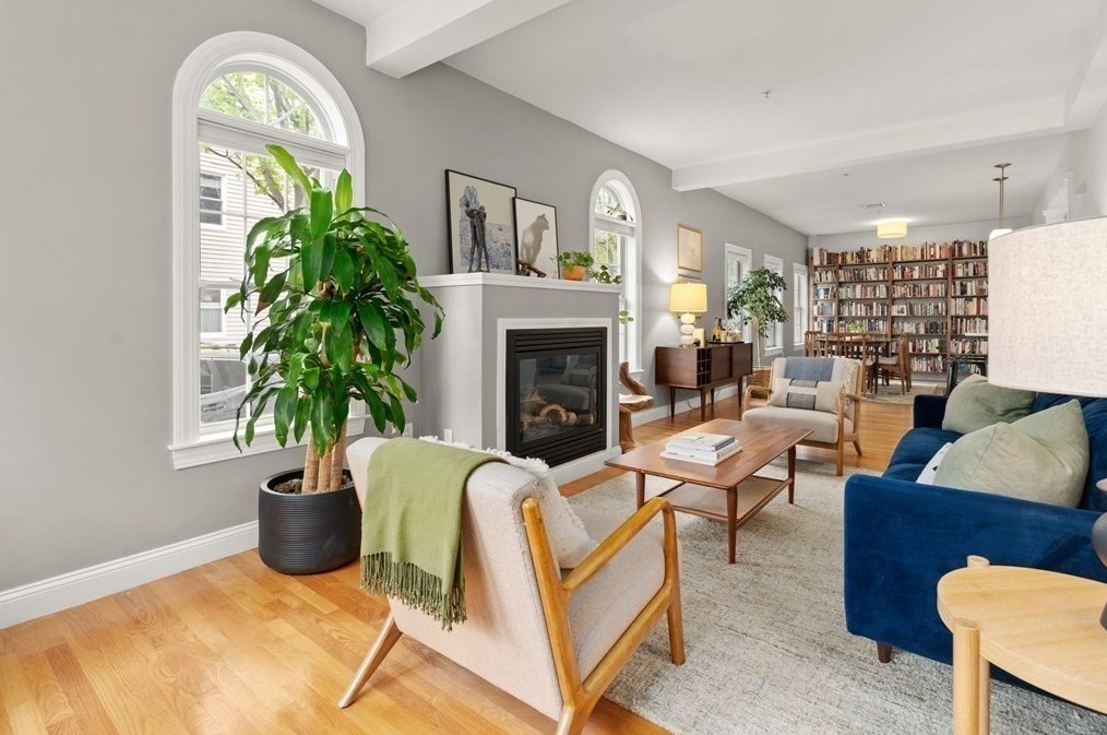 104 Woodstock St, Somerville, MA 02144 exterior