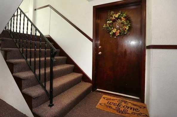 700 Robbins Ave #8, Dracut, MA 01826