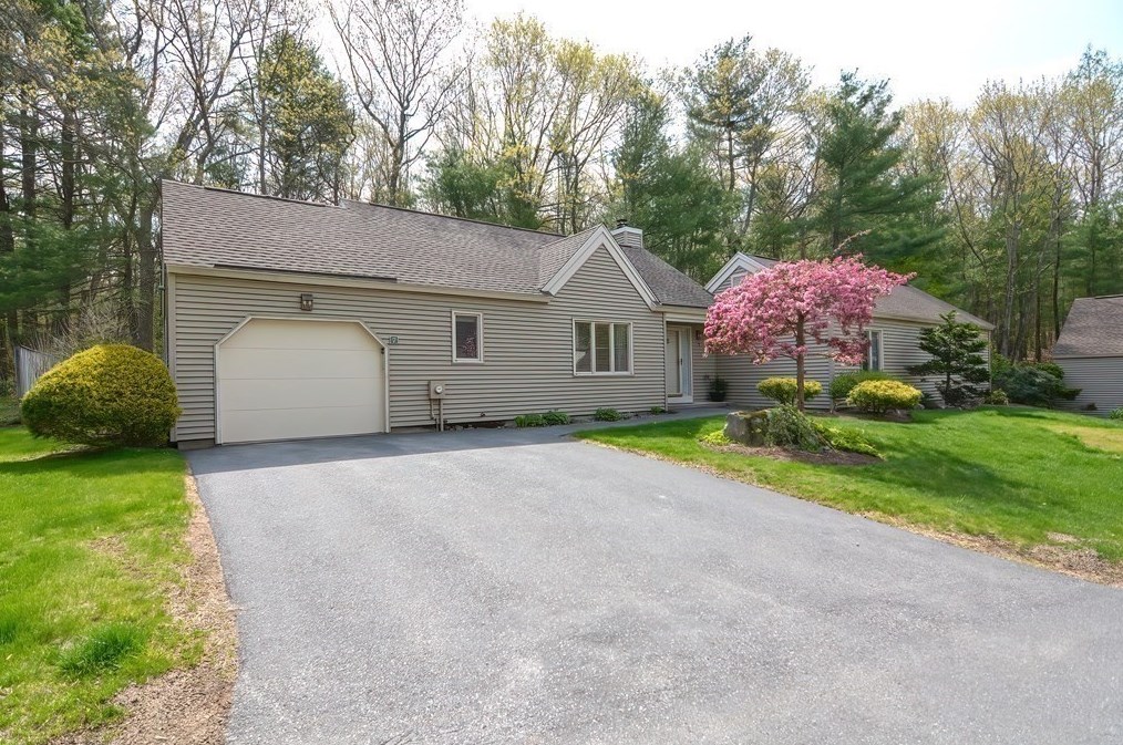 7 Daybreak, Wayland, MA 01778 exterior