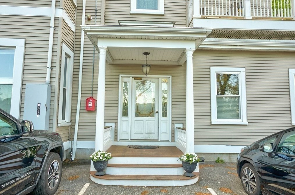 39 Chestnut St, Lindenwood, MA 02180 exterior