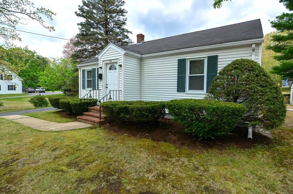 60 Mount Pleasant St, Milford, MA 01757 exterior