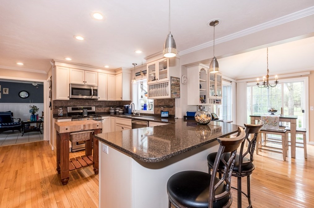 7 Buttermilk Way, Norton, MA 02766 exterior