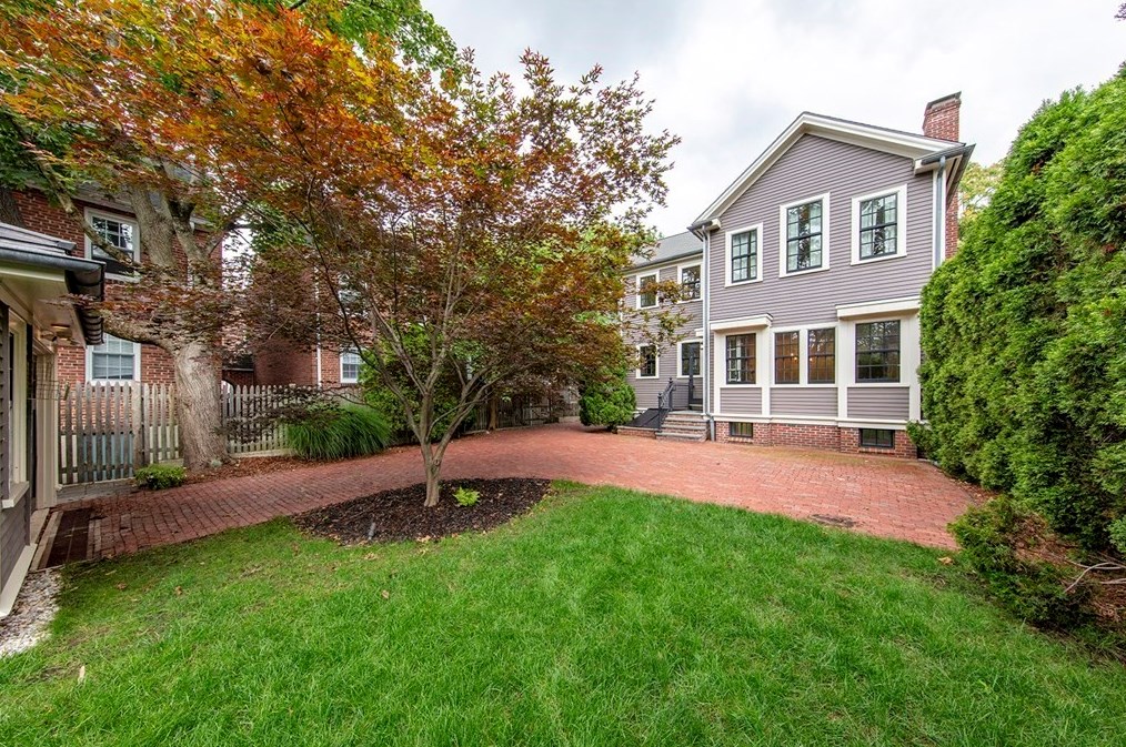 257 Mt Auburn St #sf, Cambridge, MA 02138
