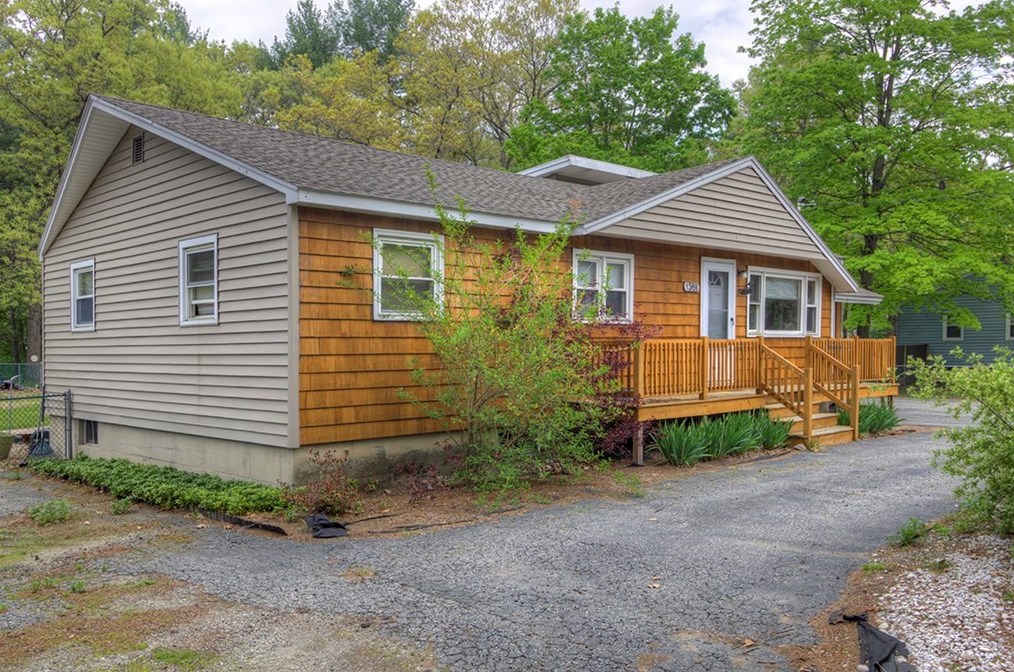 1368 Whipple Rd, Tewksbury, MA 01876-3830