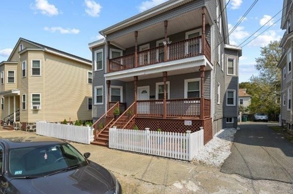 11 Lyman St, Lynn, MA 01902 exterior