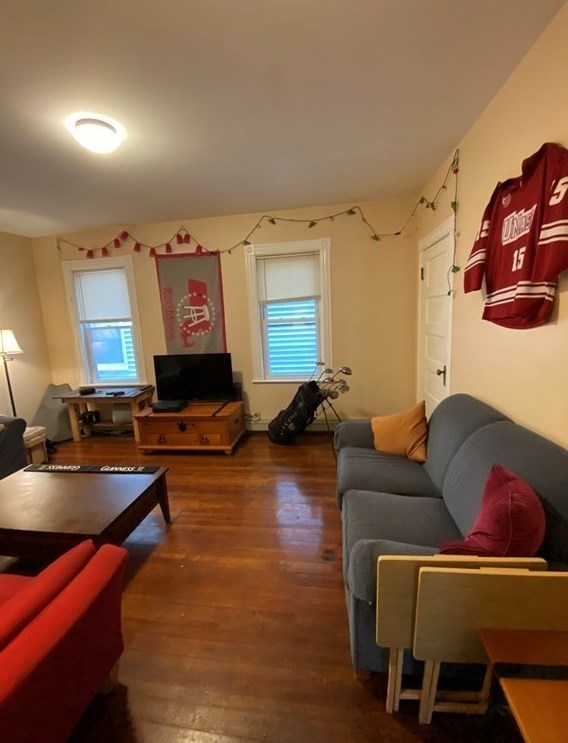 48 Middle St # 1, Boston, MA