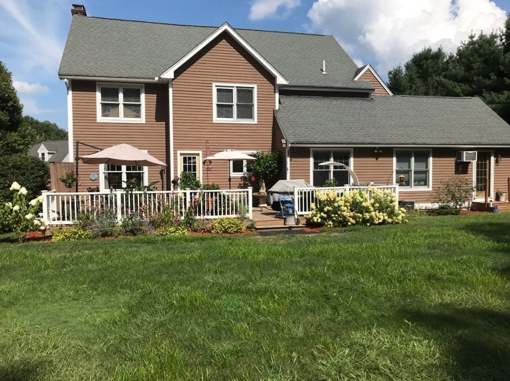 22 Brookside Ave, Boylston, MA 01505 exterior