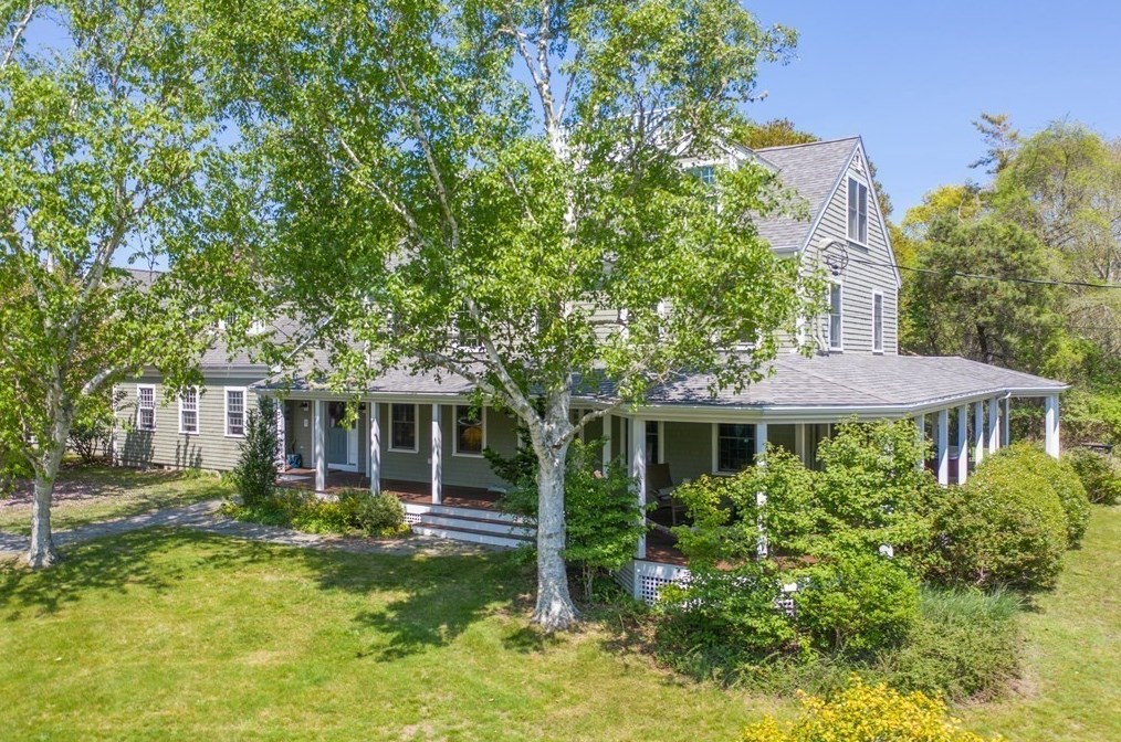 4 Old Tree Farm Rd, Mattapoisett, MA 02739 exterior