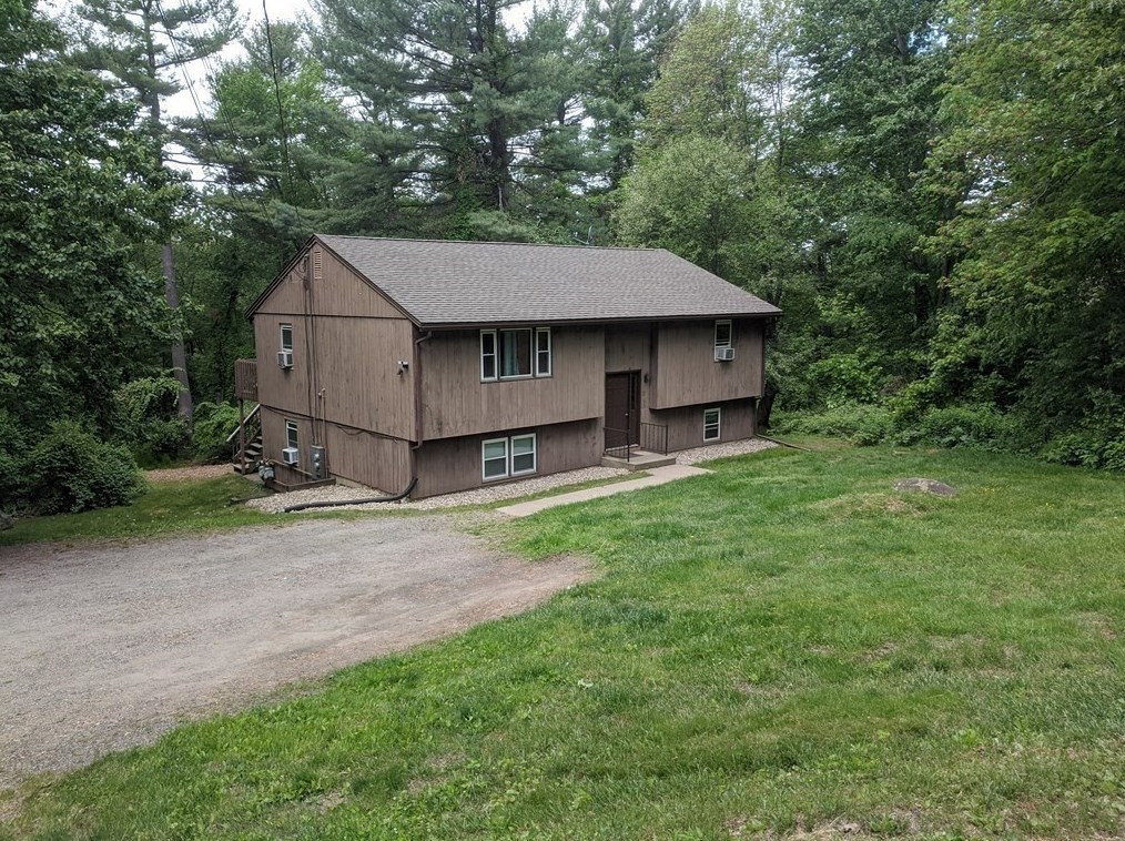 27 Hillside Rd, Whately, MA 01373 exterior