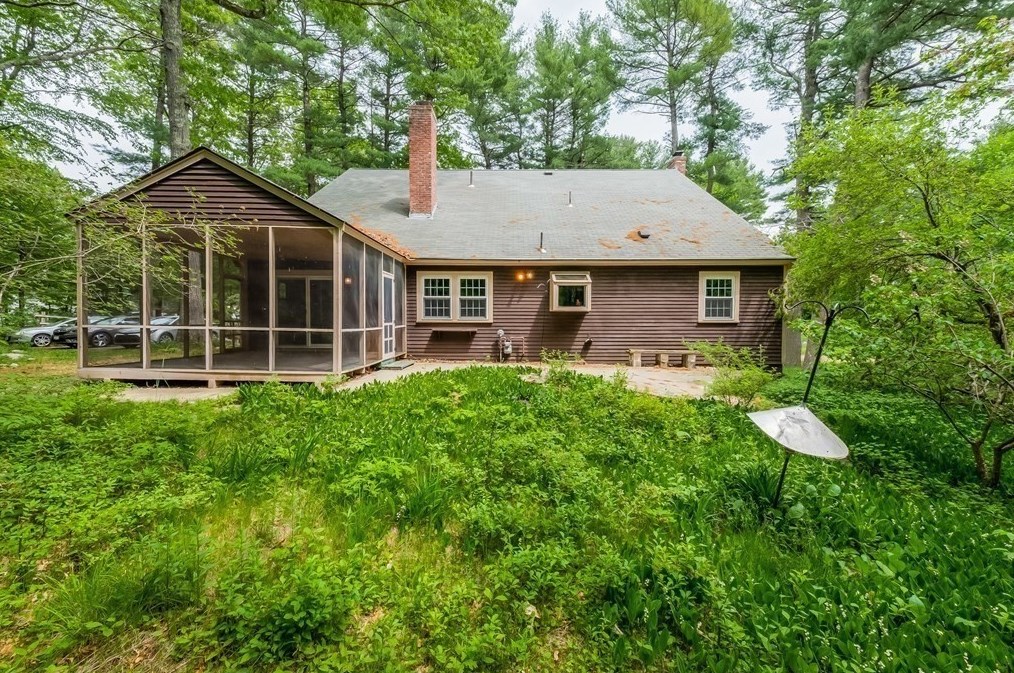 384 Hayward Mill Rd, Concord, MA exterior