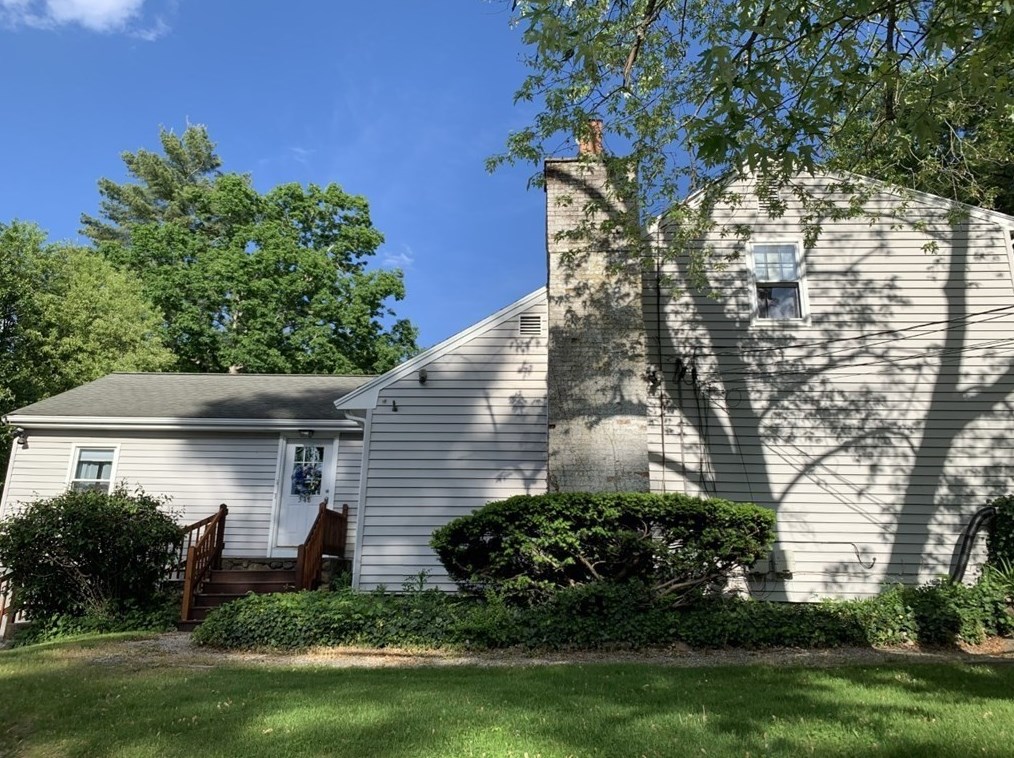 548 State St #2, Hanson, MA 02341