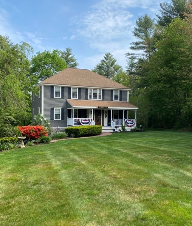 22 Wyndemere Ct, Plymouth, MA 02360 exterior