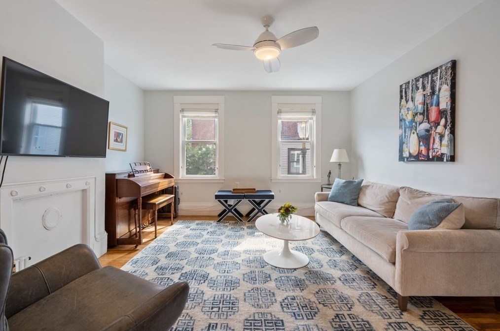 7 Lyndeboro St, Boston, MA 02129 exterior