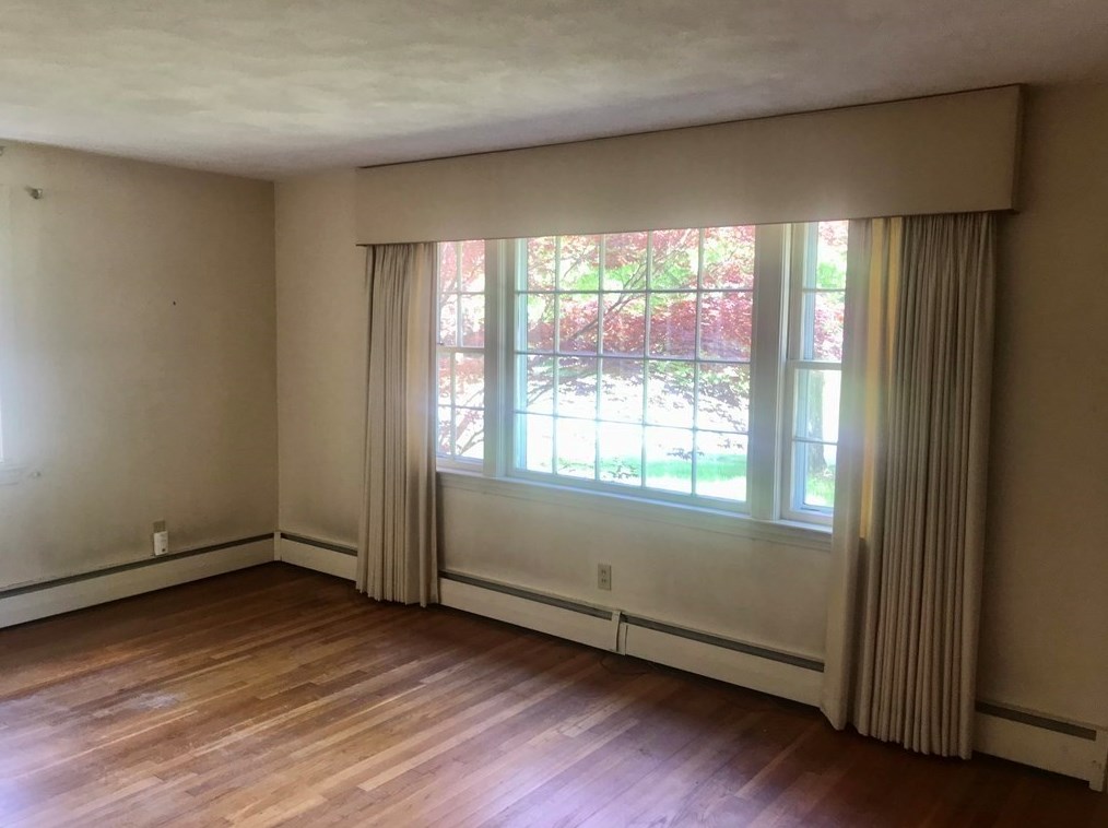 33 Winsor, Topsfield, MA 01983