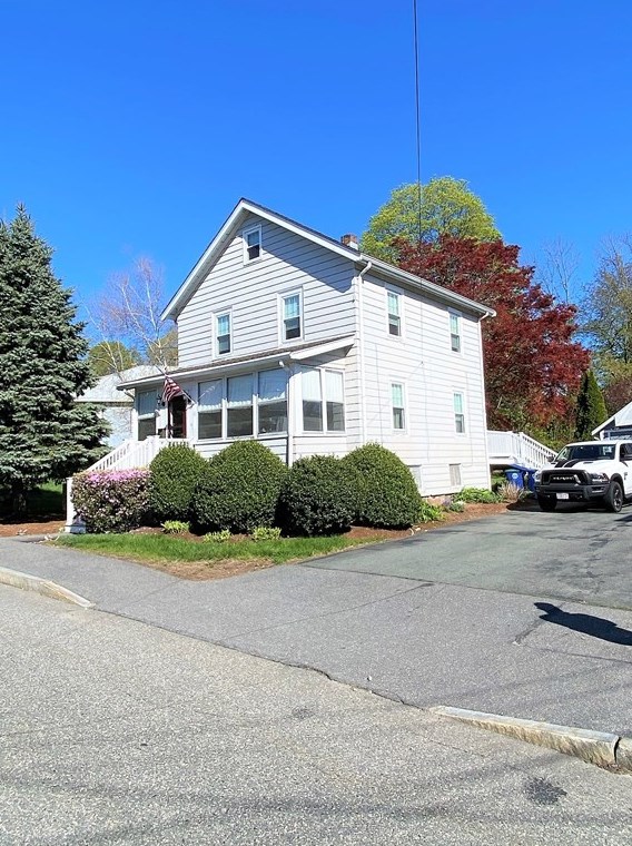 10 Staten Rd, Braintree, MA 02184-3118