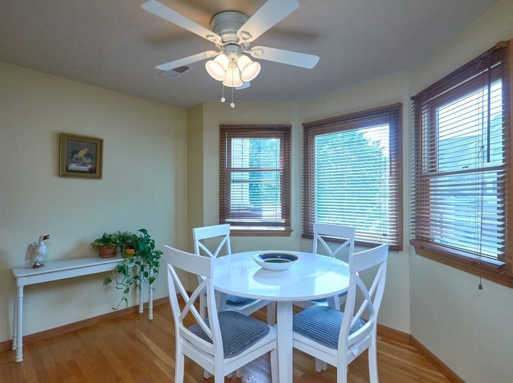50 Tisdale Dr #50, Dover, MA 02030