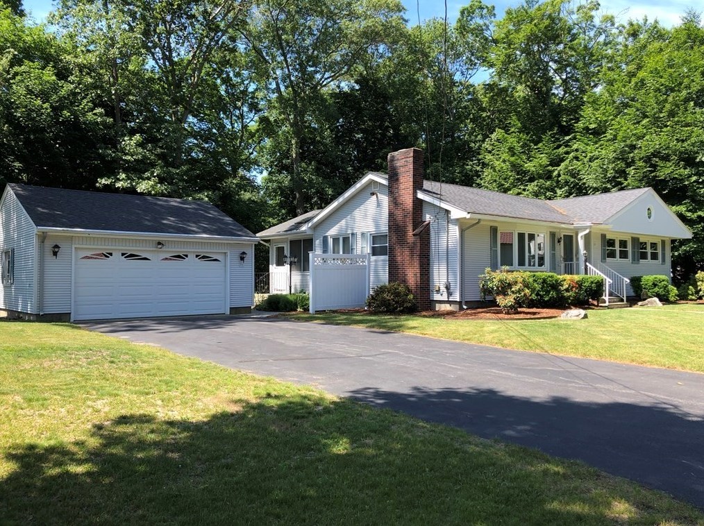 51 Veery Rd, South Attleboro, MA 02703 exterior