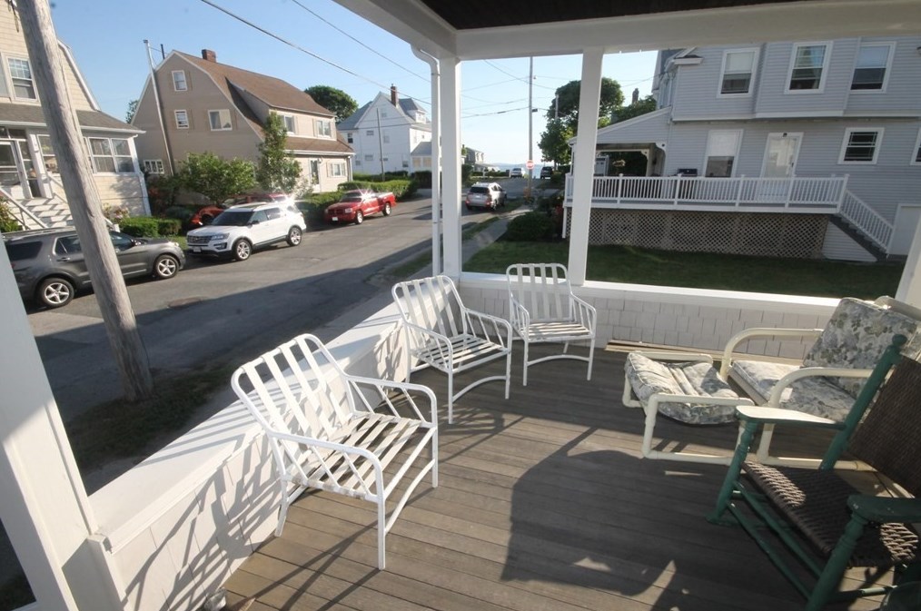 13 P St, Nantasket Beach, MA 02045 exterior