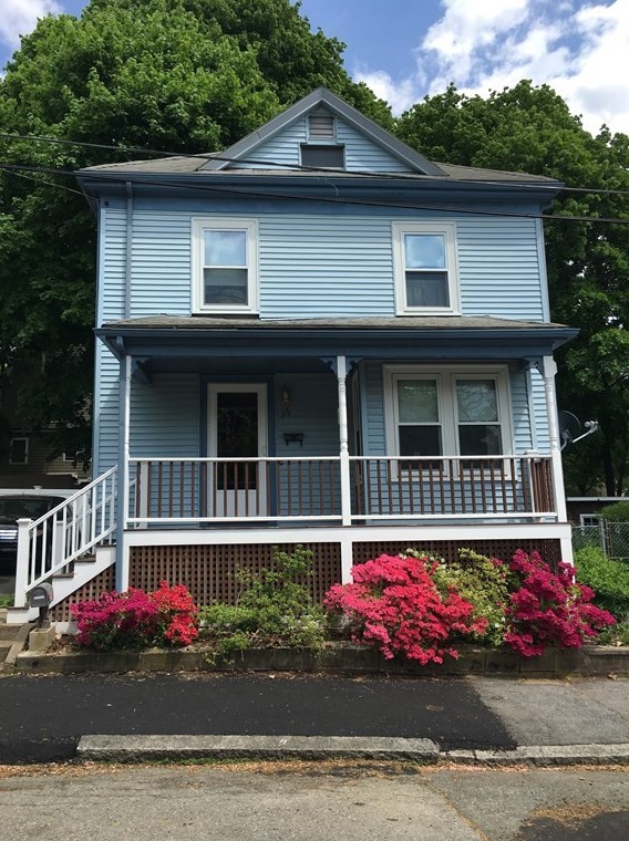 27 Pierce Ave, Beverly Farms, MA 01915-3521