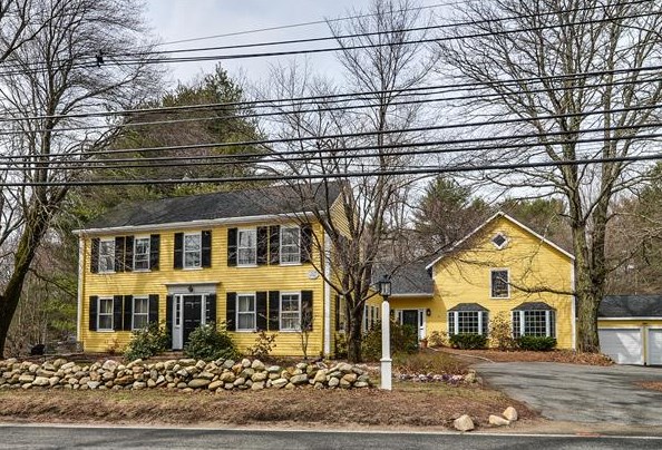 31 Springdale Ave, Dover, MA 02030