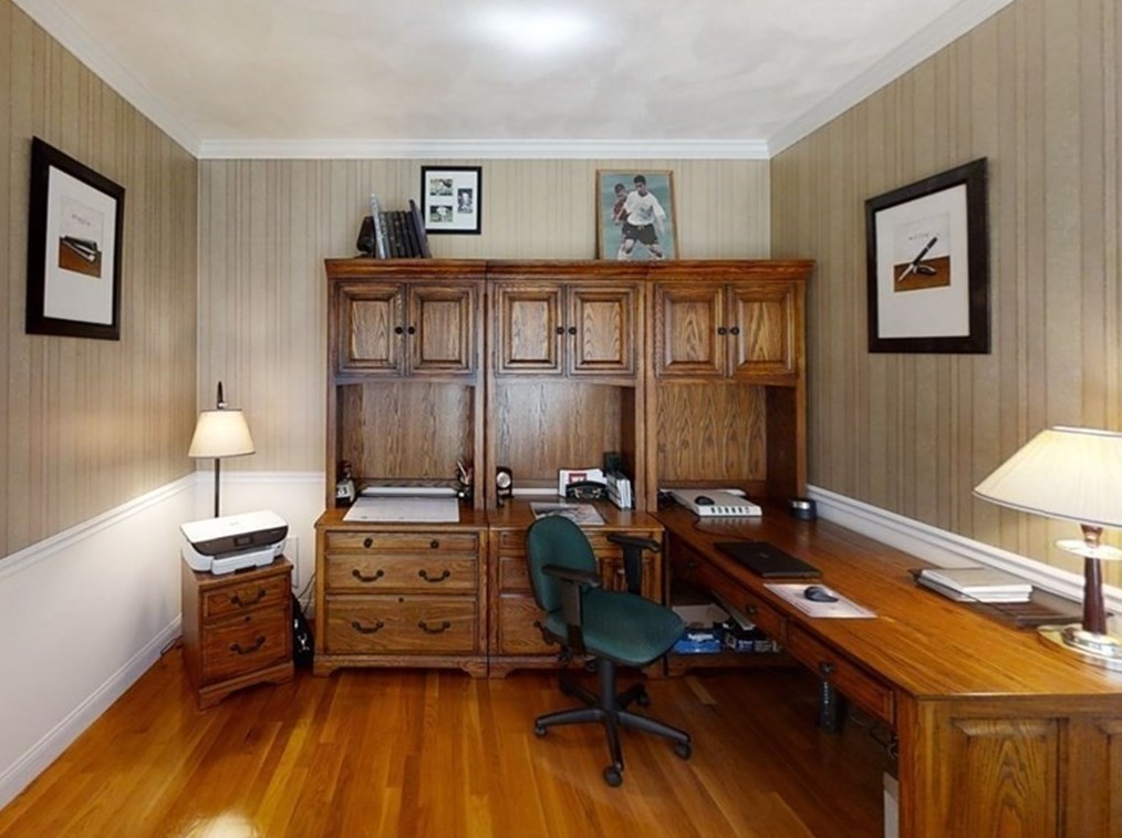 90 Emerald Ct, Tewksbury, MA 01876-5209