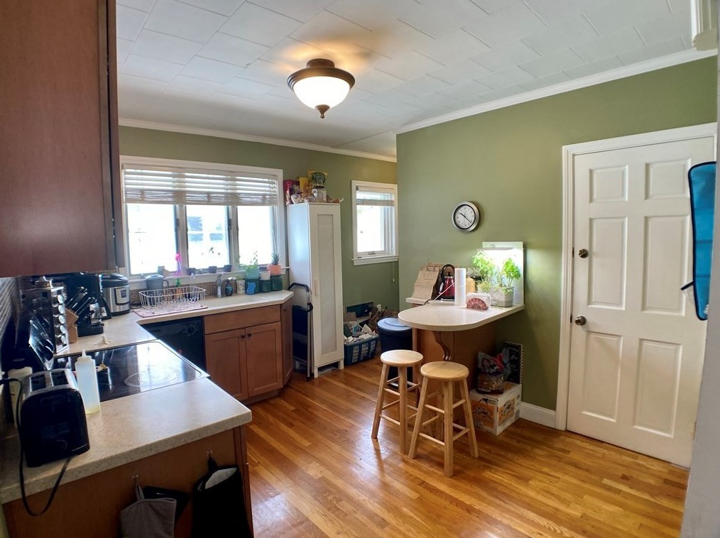 85 2nd St #2, Medford, MA 02155