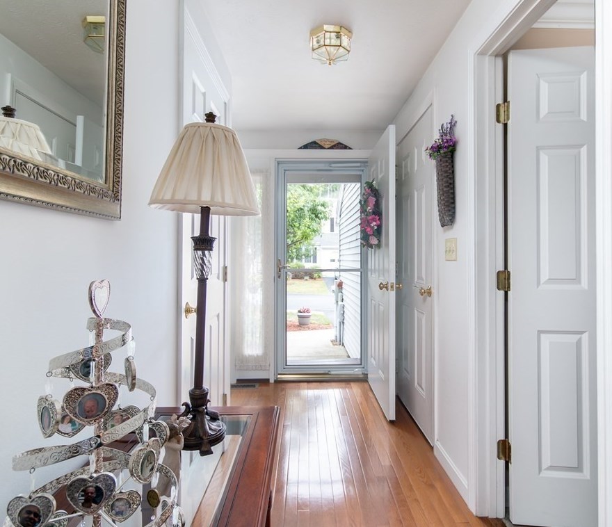 96 Caspian Way, Fitchburg, MA 01420 exterior