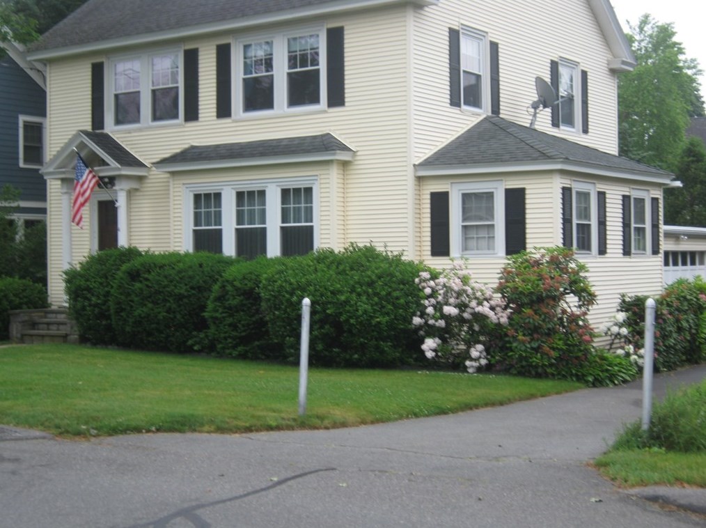 4 Old Salem Rd, Marblehead, MA 01945 exterior