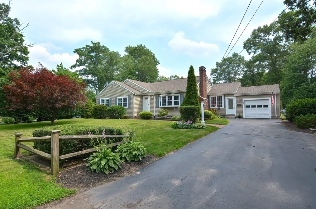 128 Metcalf Rd, North-Attleboro, MA 02760 exterior