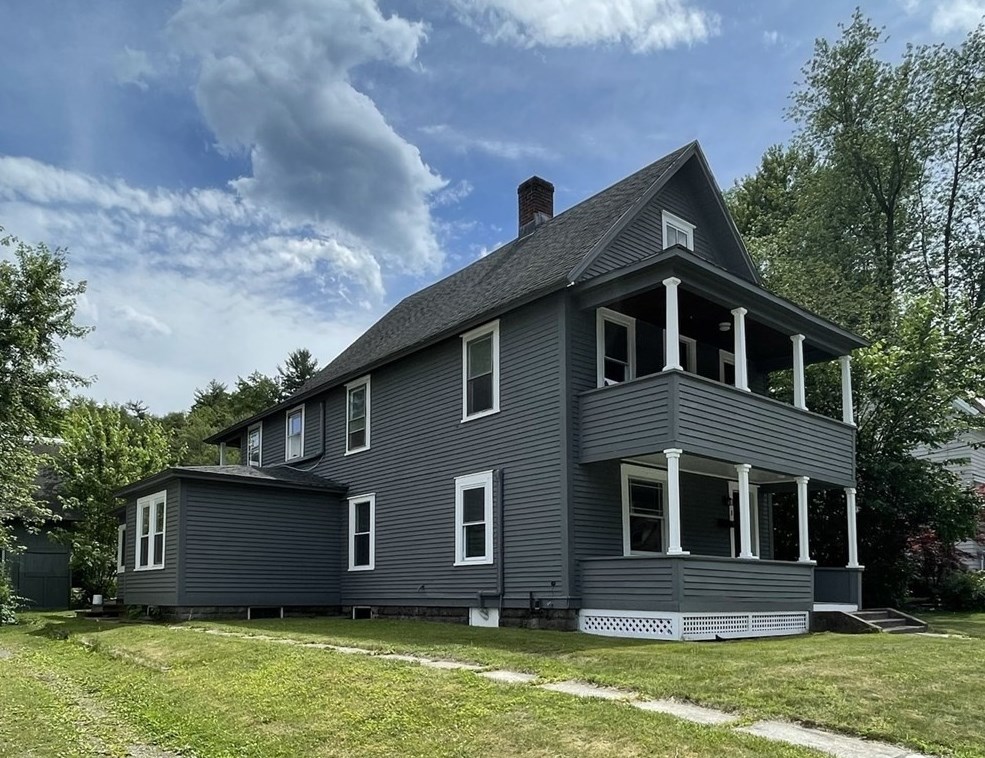 8 Laurel St, Greenfield, MA 01301 exterior