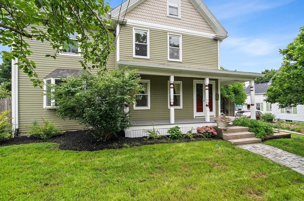 117 Mechanic St, Canton, MA 02021 exterior