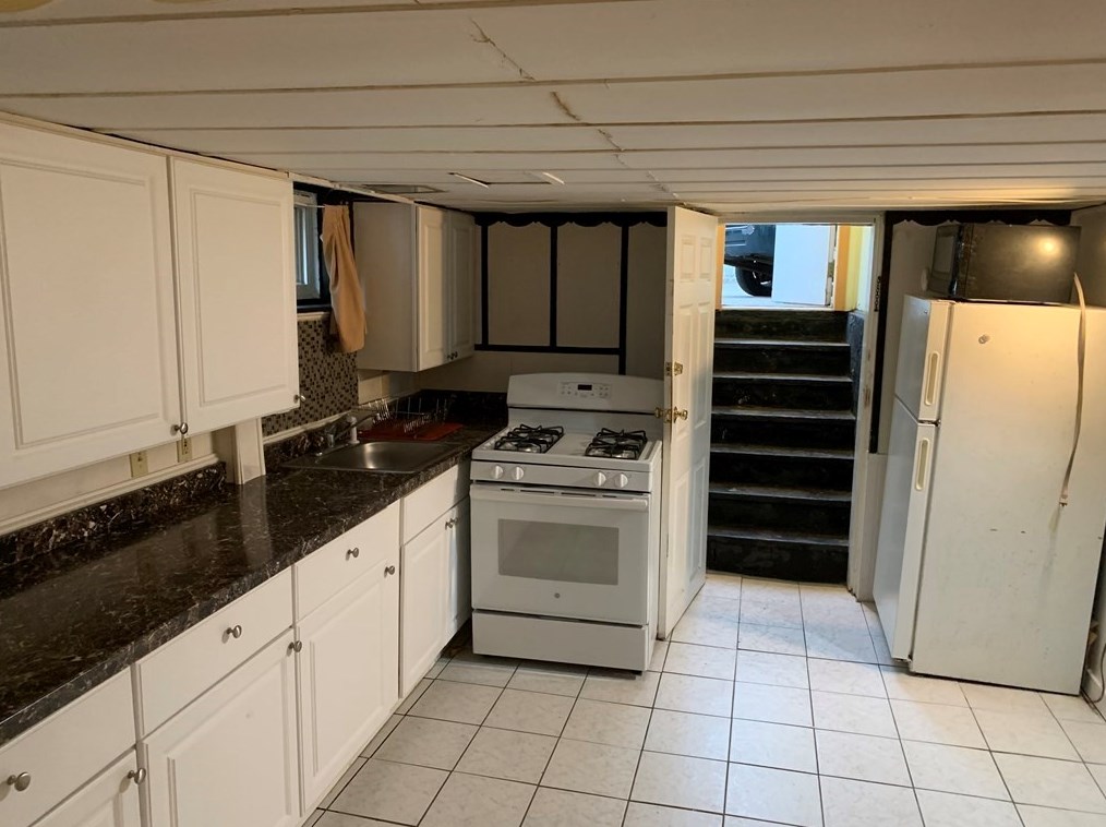 131 Rindge Ave #2, Cambridge, MA 02140