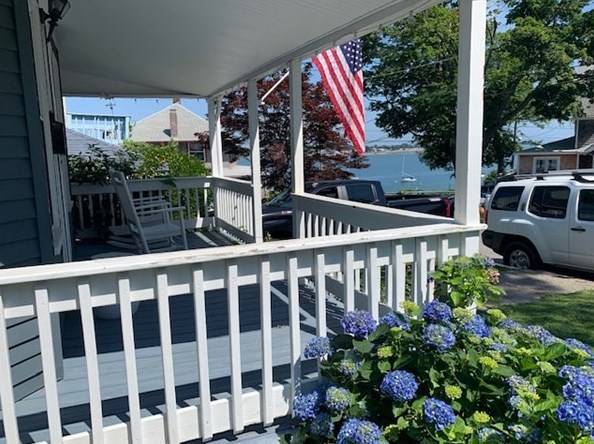 11 Squanto Rd, Weymouth, MA 02191