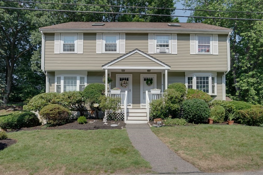 14 Franzone Dr, Haverhill, MA 01835 exterior