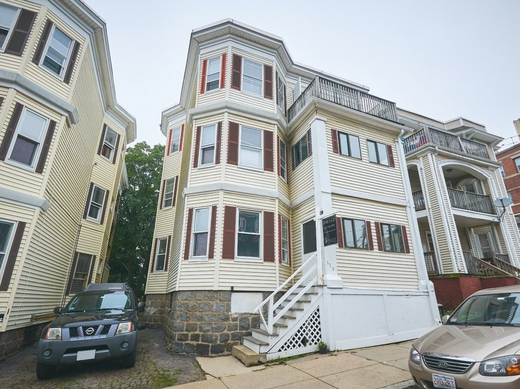 110 Sawyer Ave, Boston, MA 02125 exterior