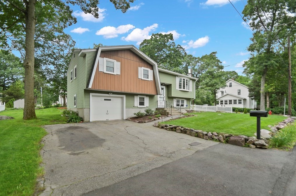 16 Mckim St, Randolph, MA 02368 exterior