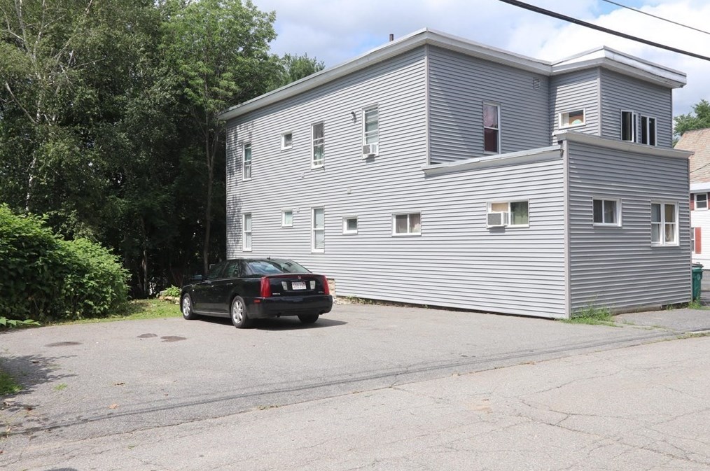 184 Plymouth St, Fitchburg, MA 01420 exterior