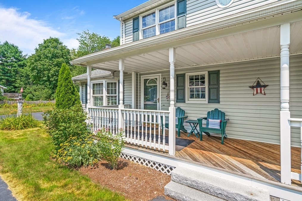 156 Lowe St, Tewksbury, MA 01876-4604