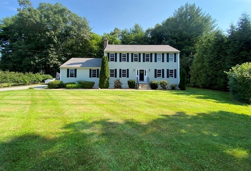 88 Milford St, West Upton, MA 01568 exterior