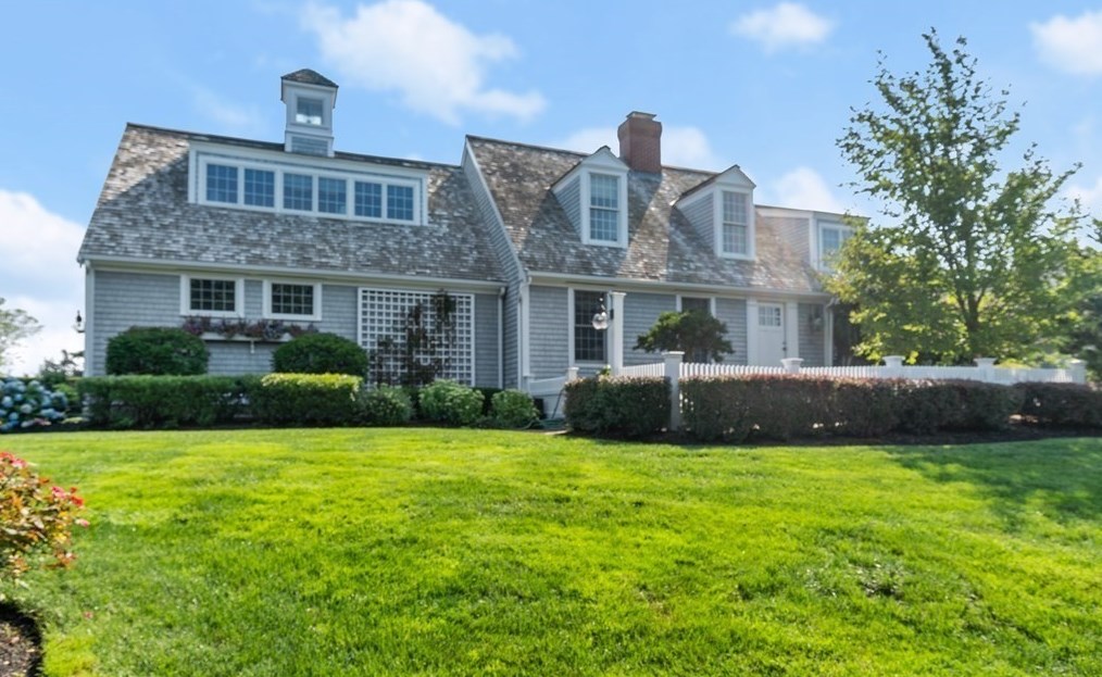 141 Westwood Rd, North Falmouth, MA 02556 exterior