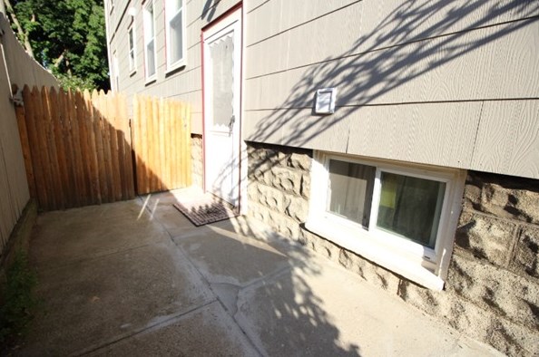 21-23 Lakehill Ave #b, Arlington, MA 02474